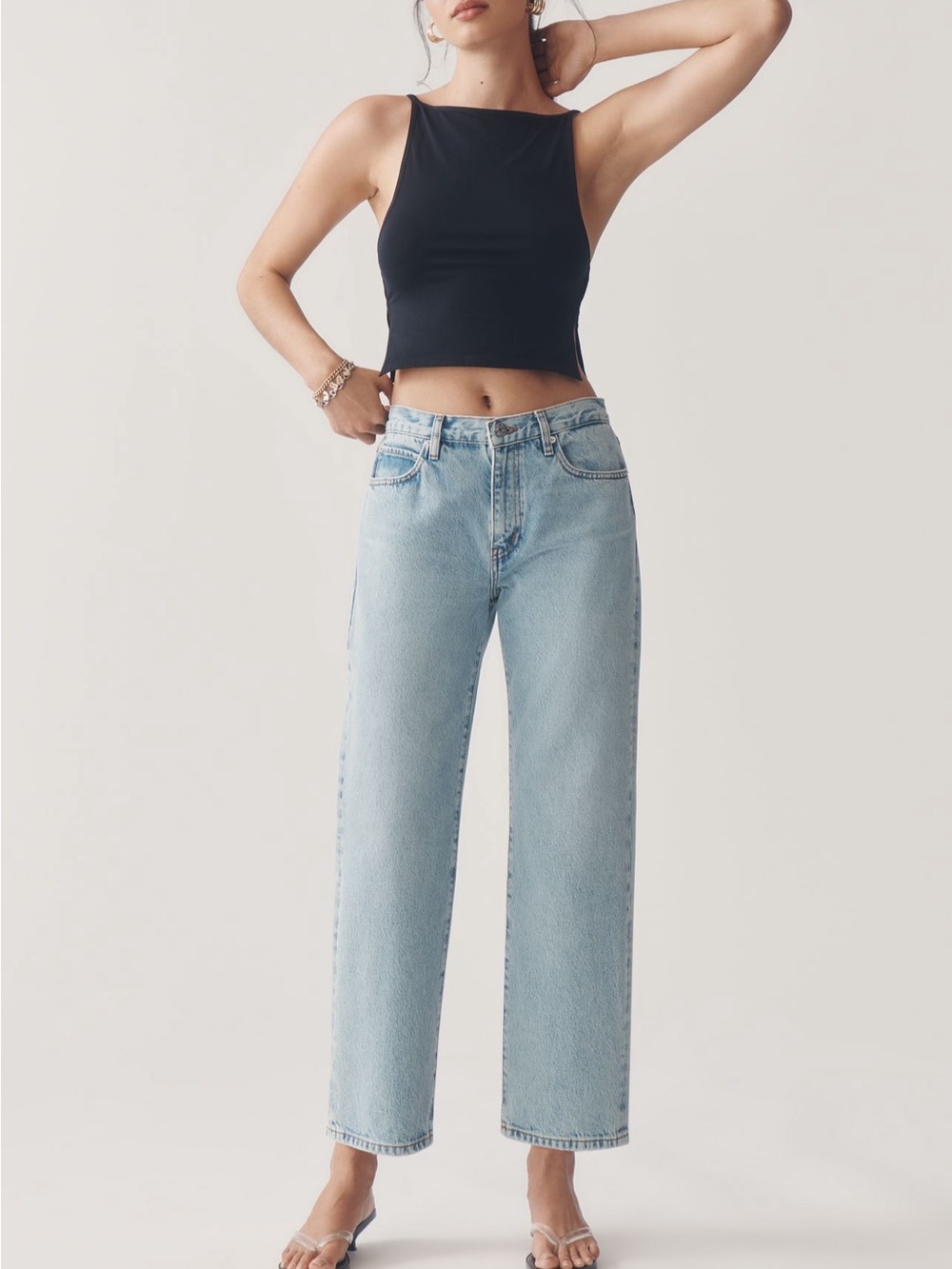 Frame “The Hang” Mid Ride Relaxed Jeans